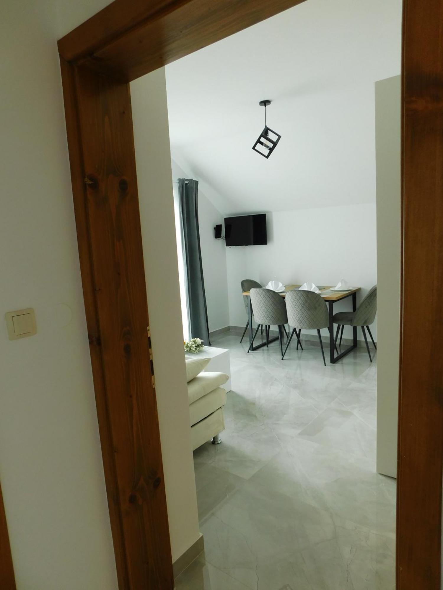 Apartman Nativis Otocac Ngoại thất bức ảnh