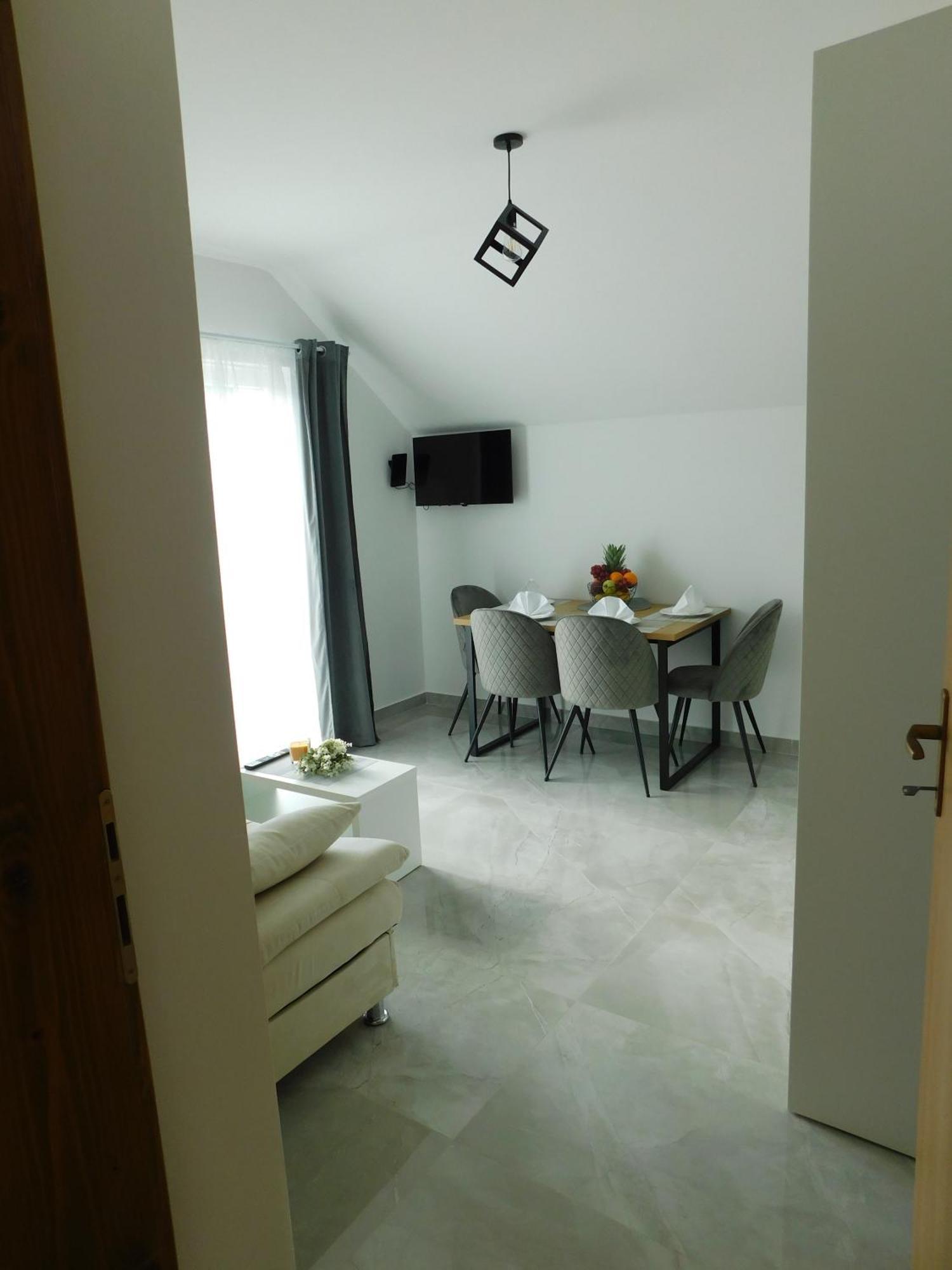 Apartman Nativis Otocac Ngoại thất bức ảnh
